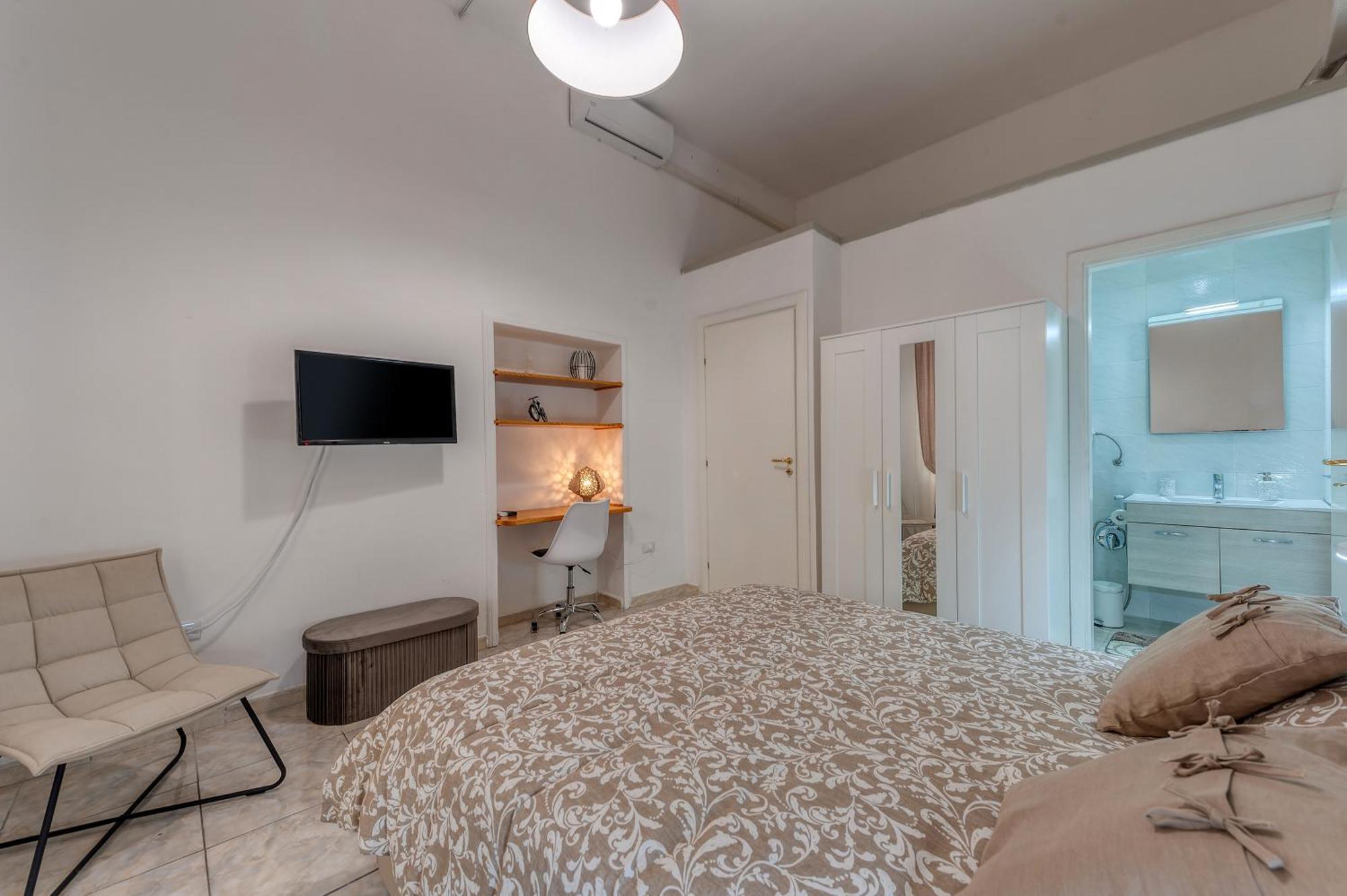 Nest 27